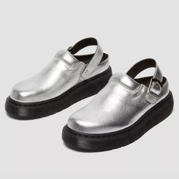 Dr. Martens Laketen Slingback Mule Tumbled Silver Metallic Size 8 NWOT - Picture 2 of 16